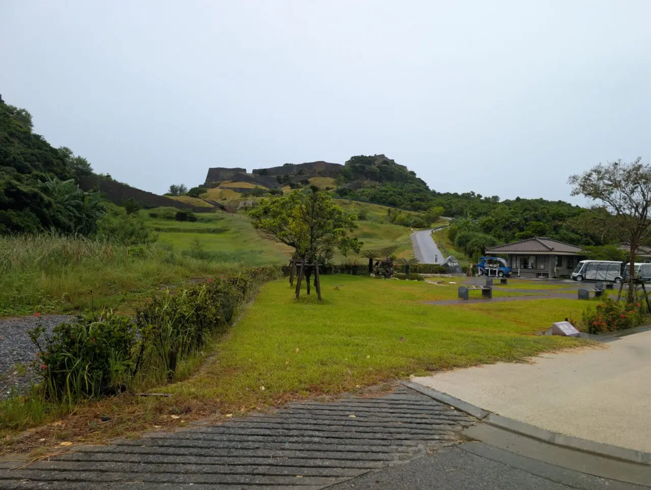 勝連城跡