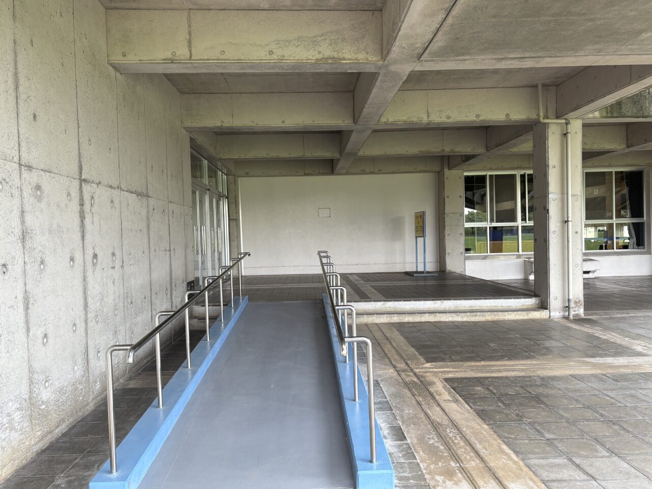 沖縄県総合運動公園サブアリーナ