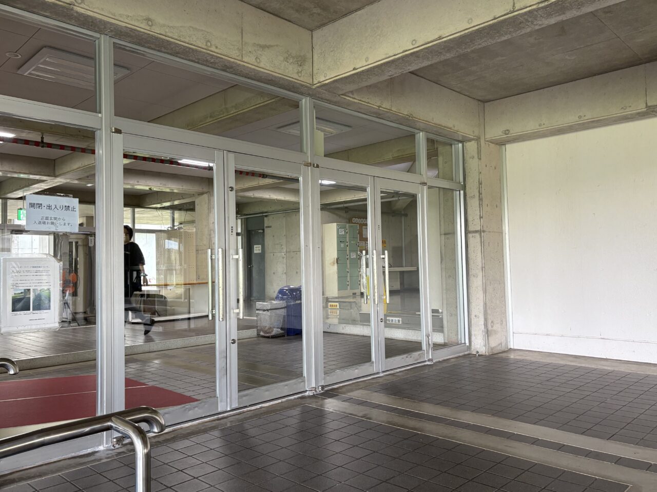 沖縄県総合運動公園サブアリーナ